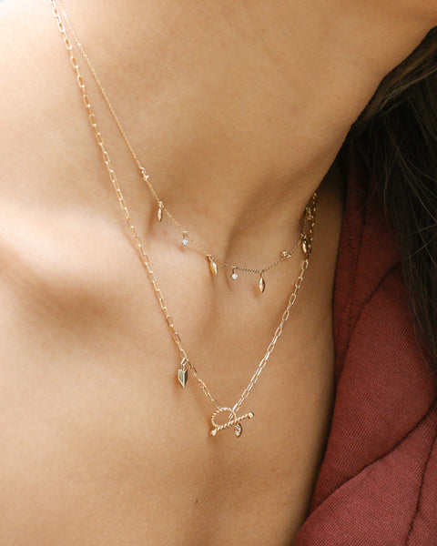 ☆ENGBROX☆ dream love layered necklace EBNL25023 Twist Amber Gold Teardrop Necklace – Lovemark Diamond