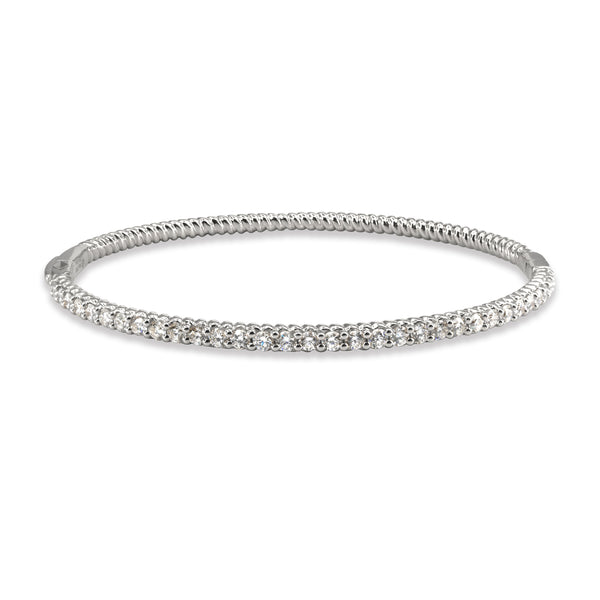 18K white gold bangle with ethically-sourced round brilliant diamonds