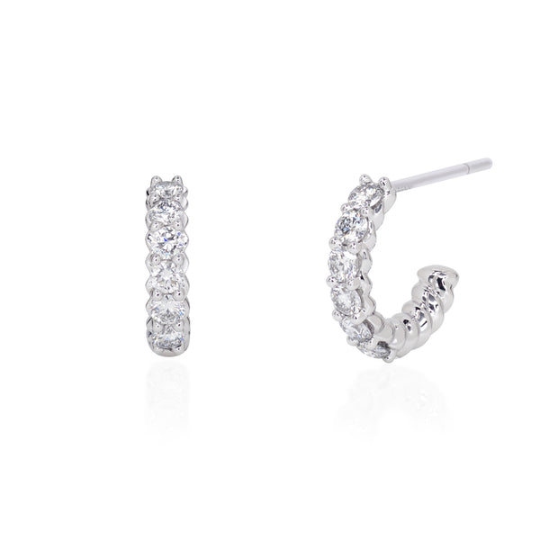 18K gold or platinum hoop earrings with ethically-sourced round brilliant diamonds