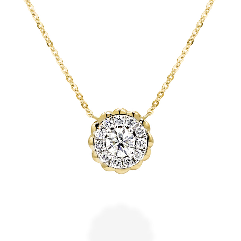 18K yellow gold necklace with ethically-sourced round brilliant diamond pendant