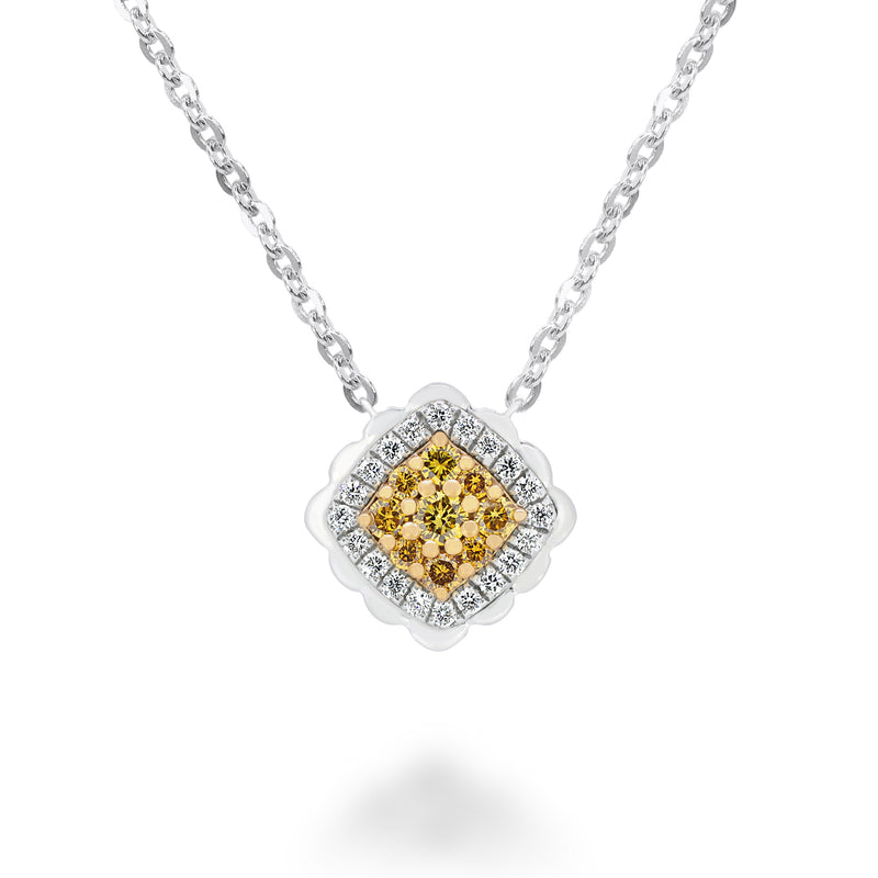 18K Gold Chain Necklace with a Square Shaped Pendant with Round Brilliant Diamonds. 